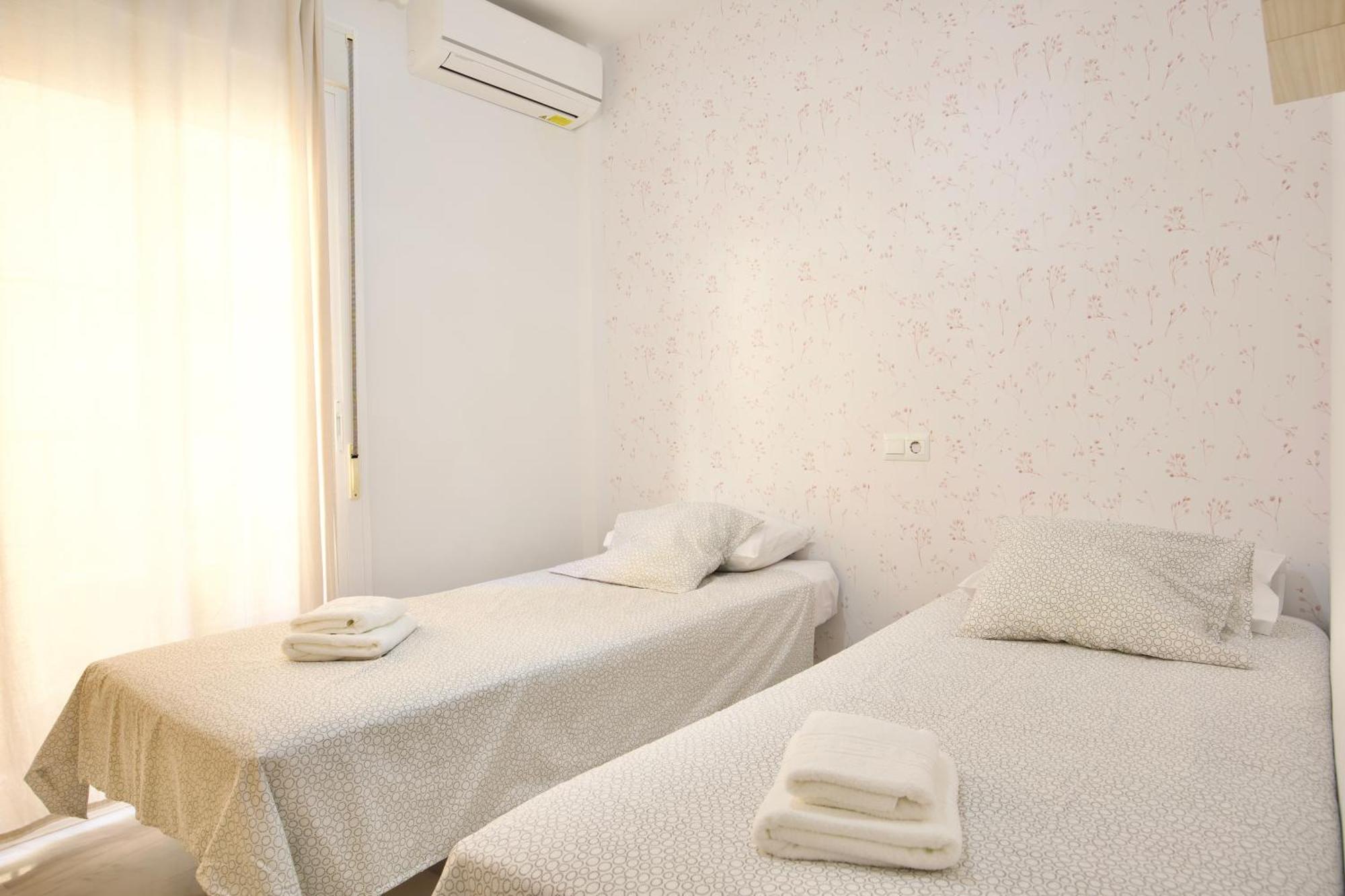 Bonito Apartamento Cerca De La Playa De Torrox Exterior foto